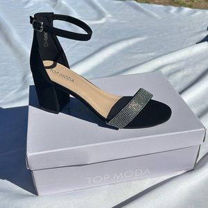 High Heels Black and silver